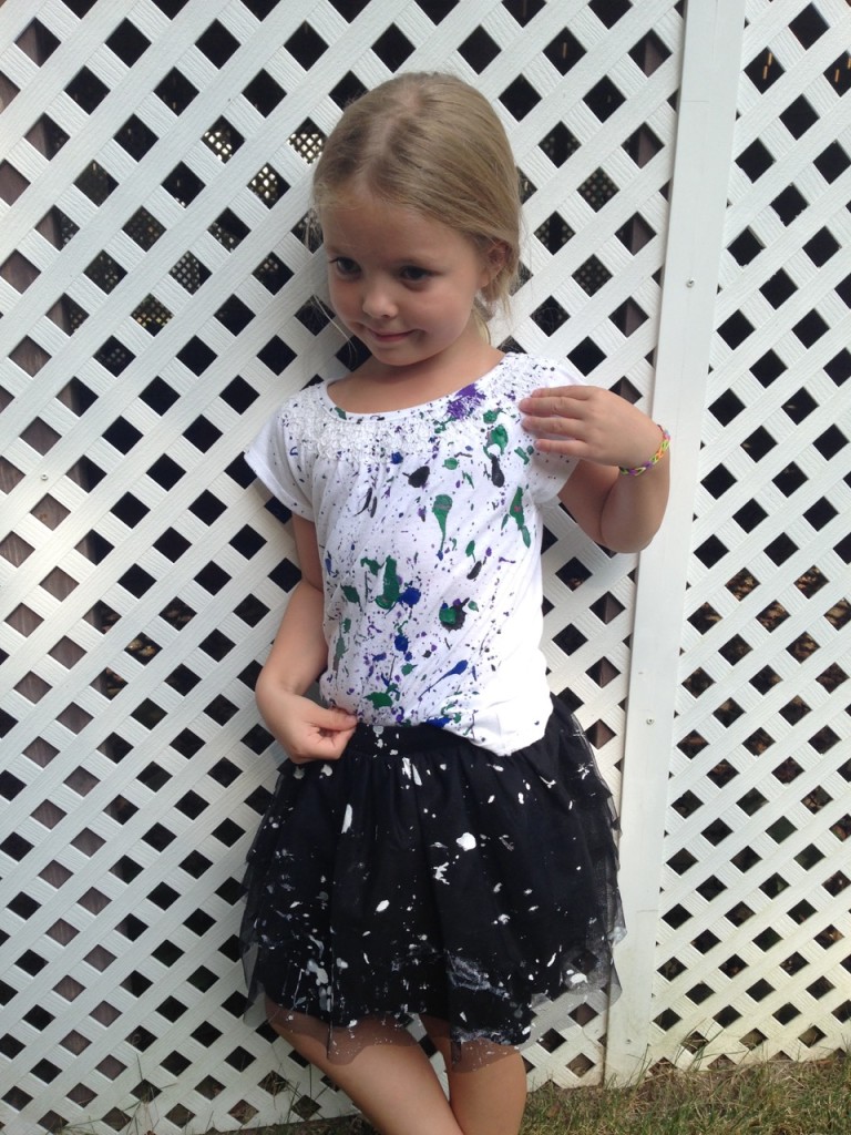 DIY Splatter Paint Clothing for #BTS Cool | AFancyGirlMust.com