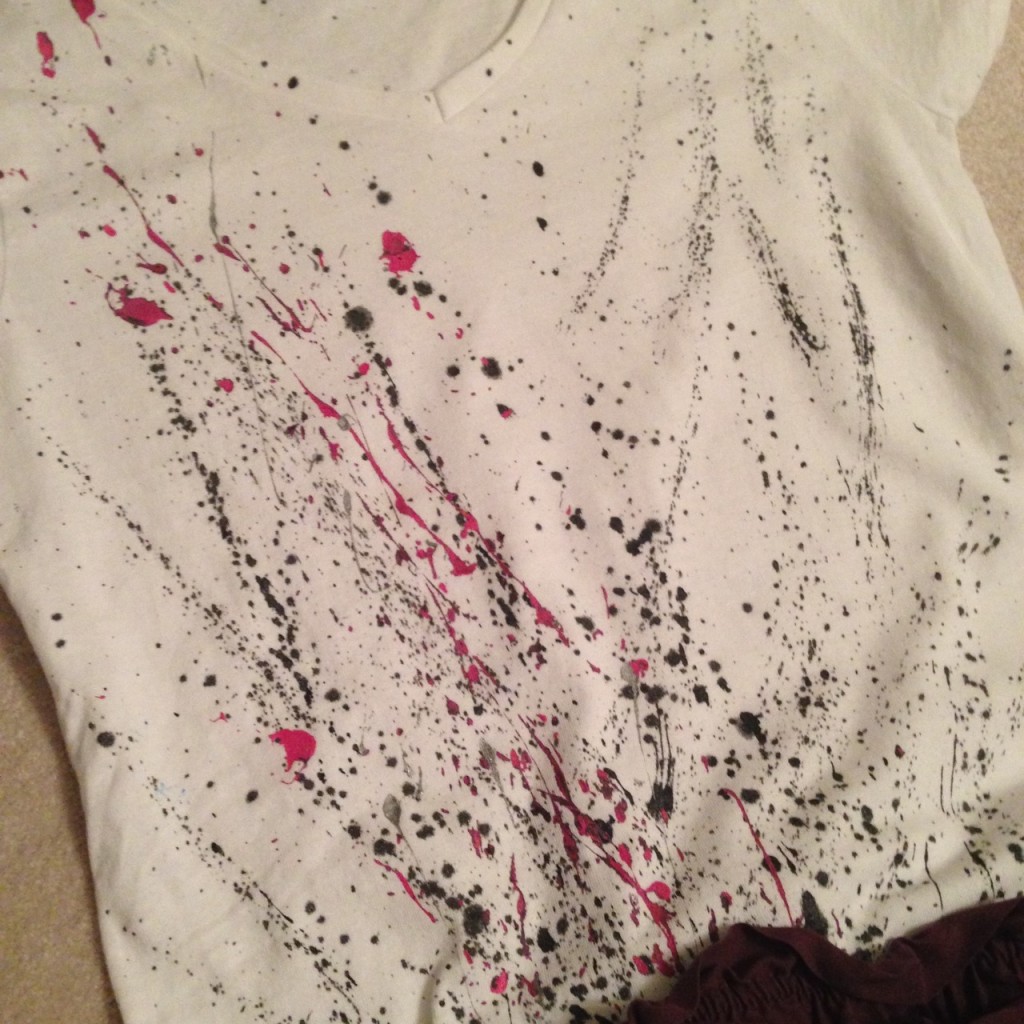 DIY Splatter Paint Clothing for #BTS Cool | AFancyGirlMust.com