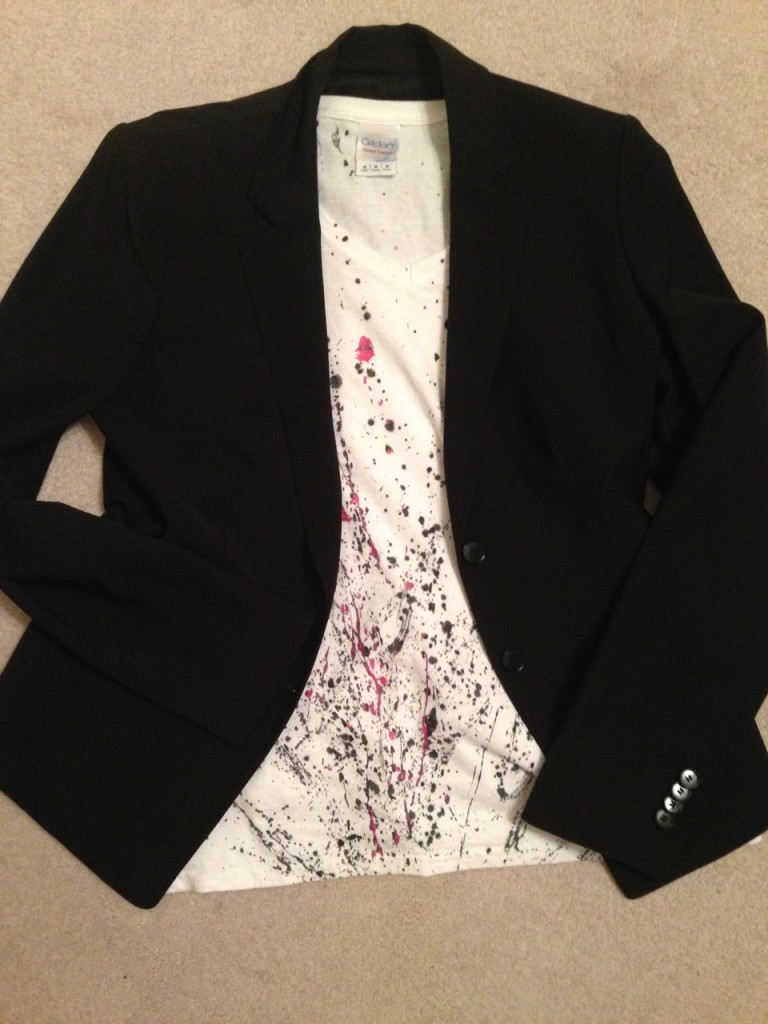 DIY Splatter Paint Clothing for #BTS Cool | AFancyGirlMust.com