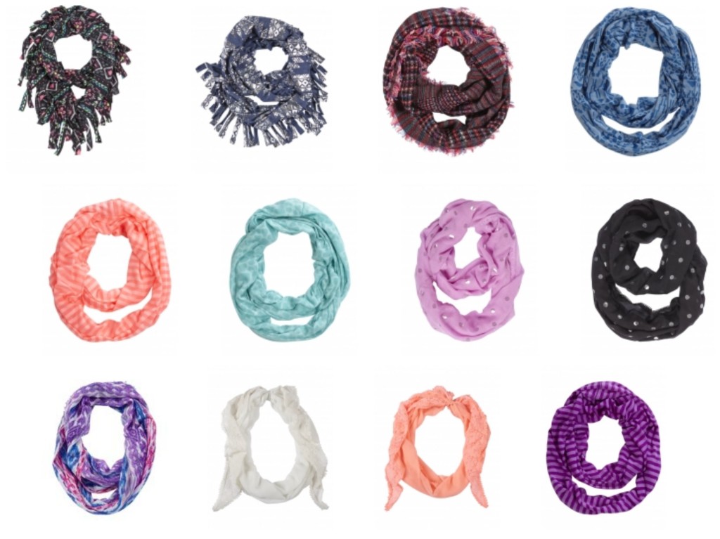 5 Outfit Essentials to Transition Your Wardrobe to Fall : Infinity Scarves | AFancyGirlMust.com