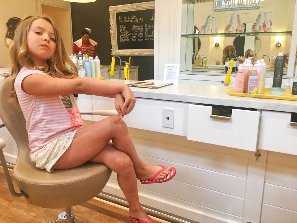 DryBar "Shirley Temple" service for kids